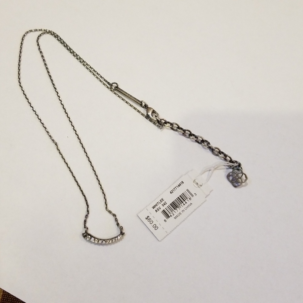 NWT Whitlee Necklace